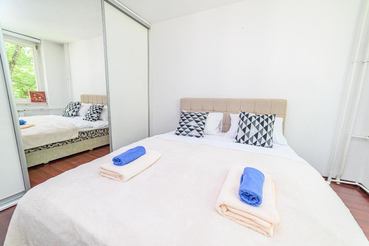 Beautiful Cozy Studio Close To City Center Apartment ซาราเยโว ภายนอก รูปภาพ