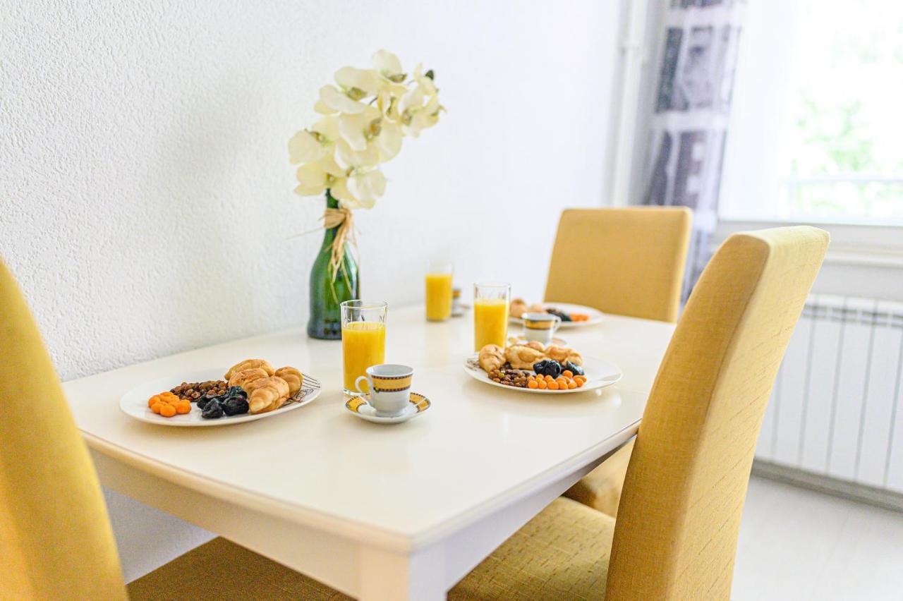 Beautiful Cozy Studio Close To City Center Apartment ซาราเยโว ภายนอก รูปภาพ